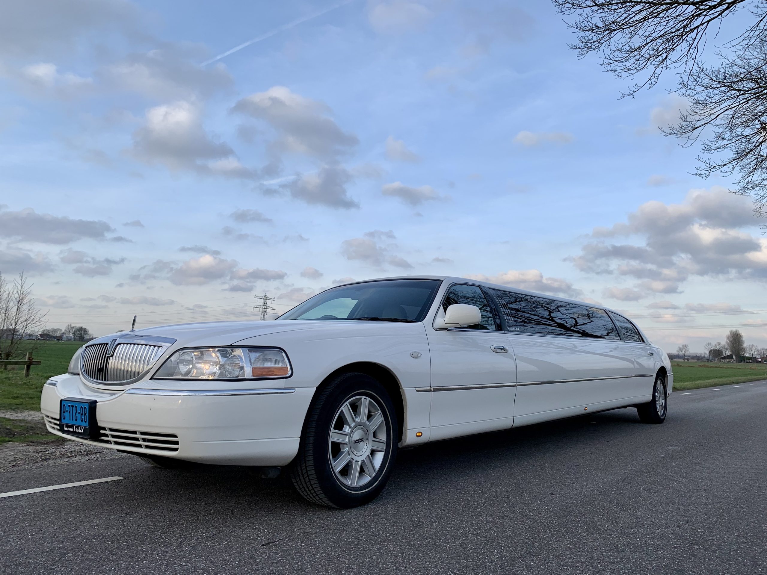 lincoln limousine