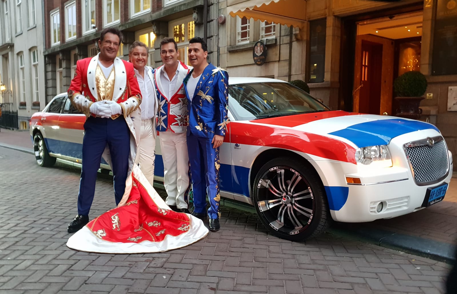 Limousine campagne De Toppers