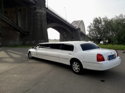 Schoolgala auto
